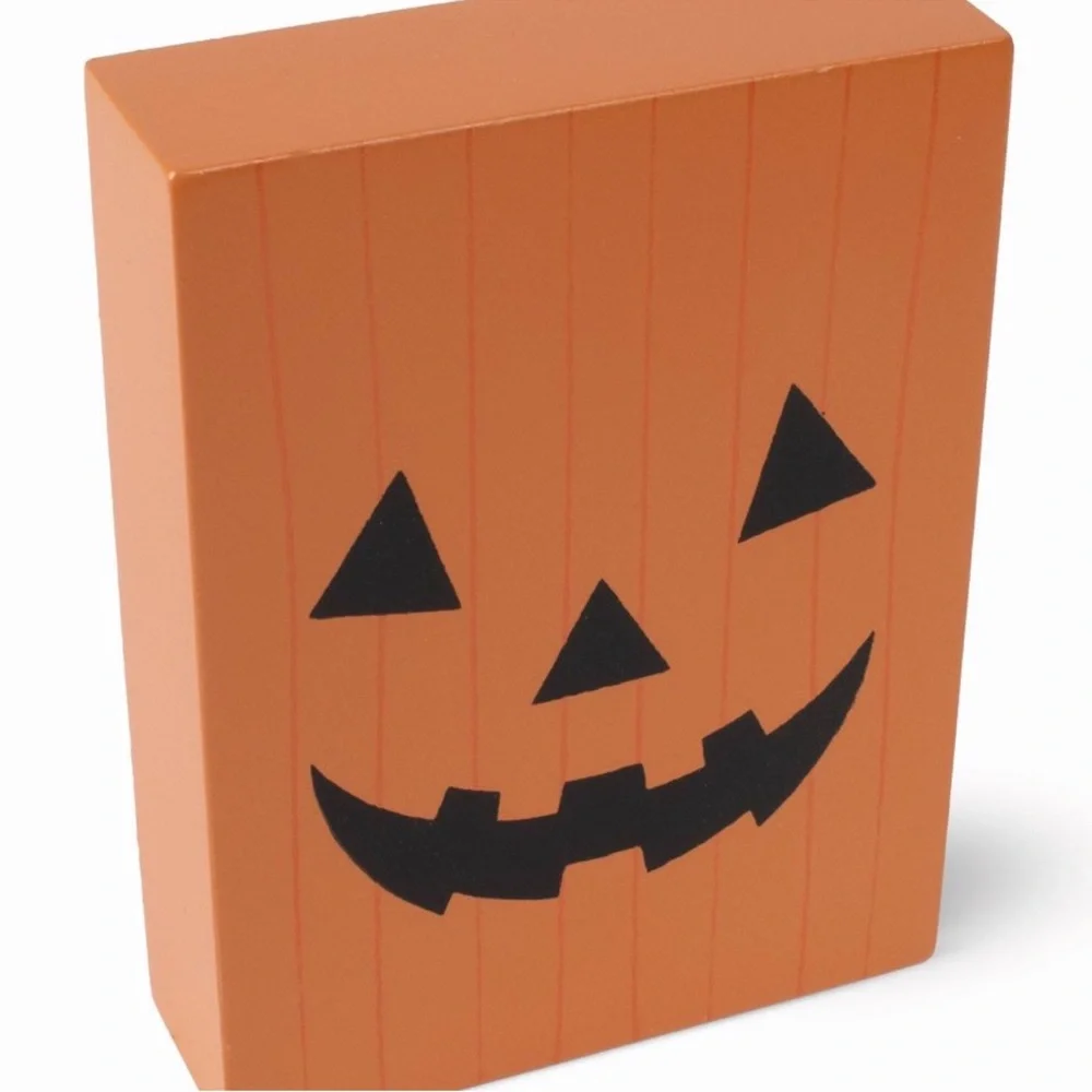 New! Target Bullseye Playground Full Set of 4 Halloween Signs, Decor